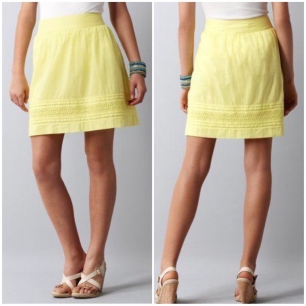 Ann Taylor Loft Neon Yellow Cotton Eyelet Mini Skirt Size 6